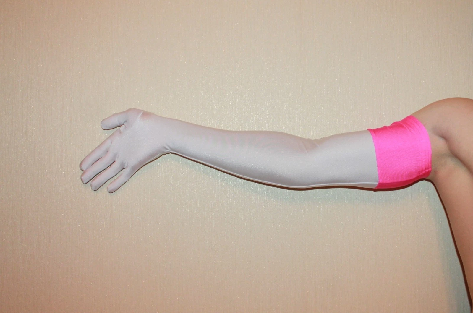 Unisex Adults Men / Women Jong Gloves 920-06 For Thin Hands White & Pink Spandex