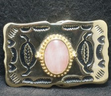 XC15122 NOS VINTAGE 1970s FLORAL PINK STONE UNISEX FASHION BELT BUCKLE