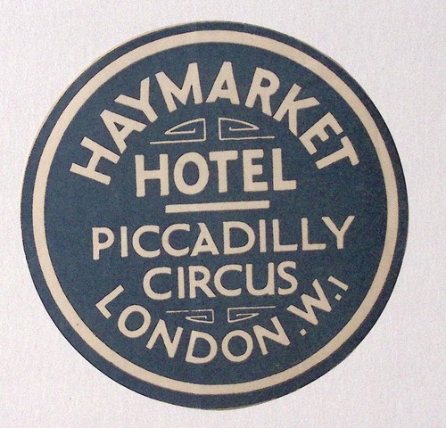 Etiqueta de equipaje original de los años 50 Haymarket Hotel Piccadilly Circus London 4,25" - Imagen 2 de 3