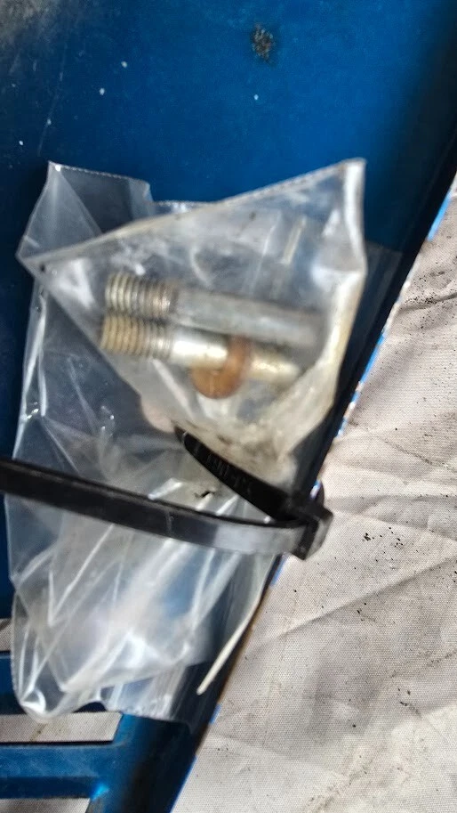 DUCATI 500 GTL GTV 500GTL 500GTL PAR DE CAPAS LATERAIS AZUL COM PARAFUSOS! - Imagem 4 de 4