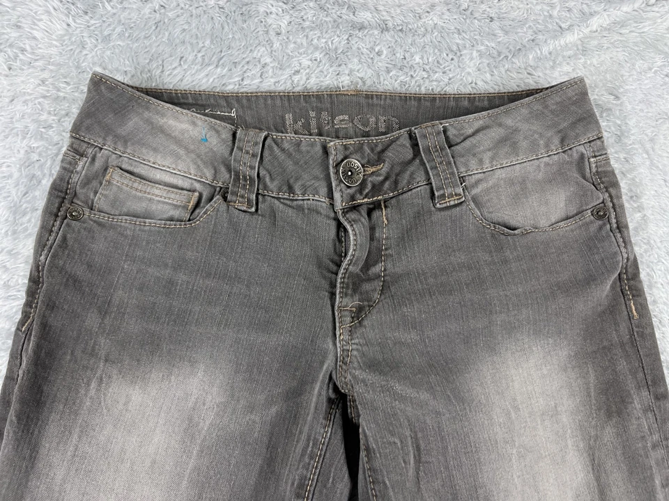 Брюки женские Kitson 28 серые джинсы из денима расклешенные искусственно состаренная хлопковая смесь 29x32 - Изображение 4 из 4