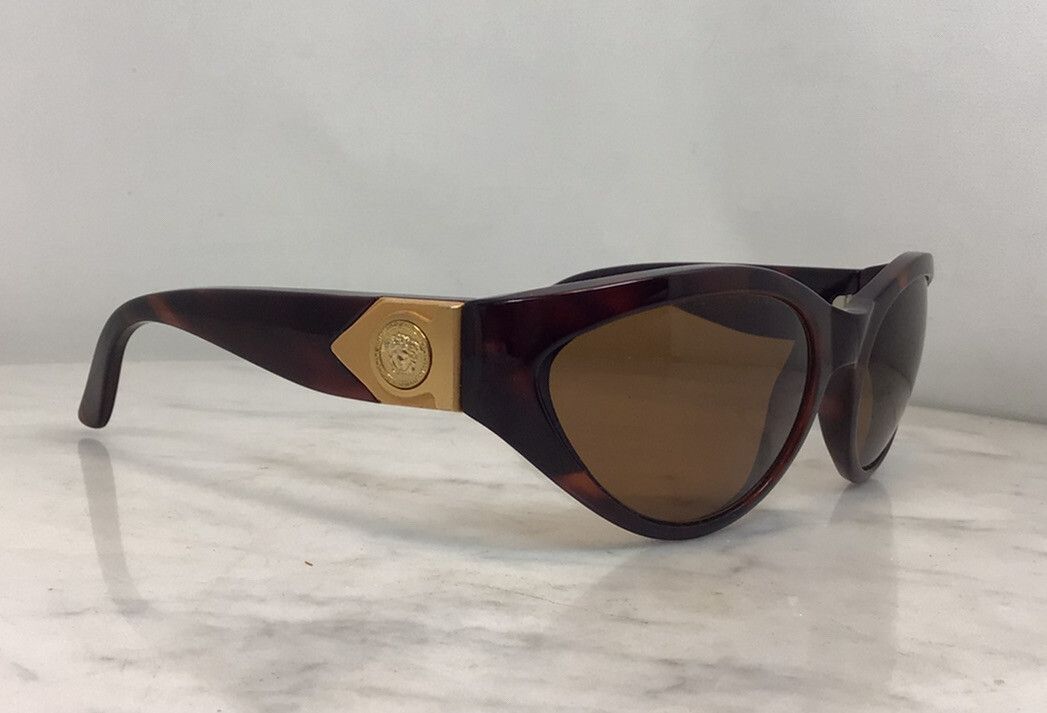 Vintage GIANNI VERSACE gold Medusa Head Sunglasses MOD 460 COL 900 TO 90’s