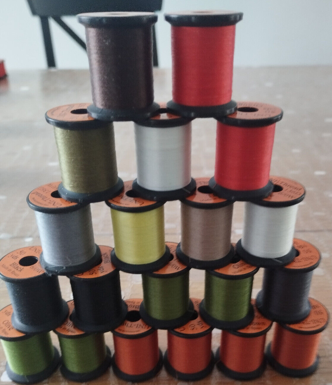 Fil de montage pour mouche UNI THREAD 6/0 ciré anti-rupture, lot de 20 bobines pour de vrais nœuds