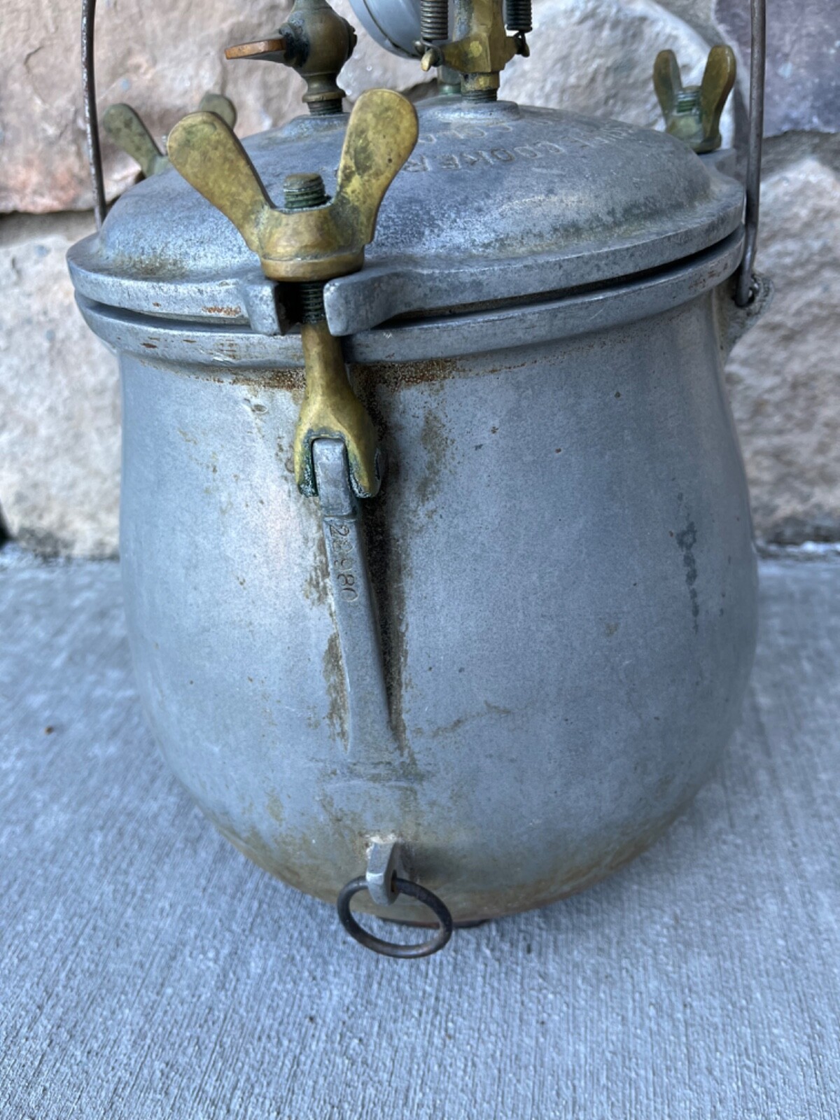 VINTAGE PRESSURE COOKER From the 1920's THE PRESSURE COOKER CO. DENVER