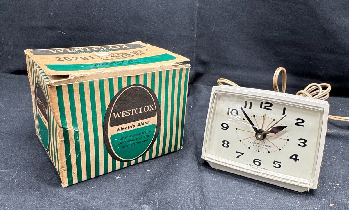 Vintage Westclox Alarm O Matic Electric Alarm Clock #20291 Antique