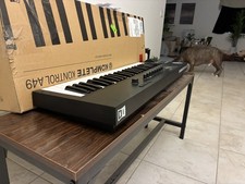 Native Instruments Komplete Kontrol A49 49-Key USB Synth MIDI Controller