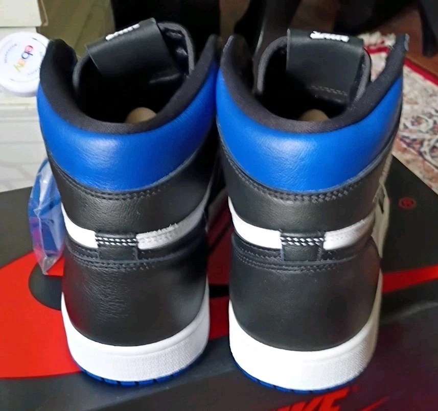 Talla 8.5 - Jordan 1 Retro OG Puntera Alta Real Foto 3 de 4