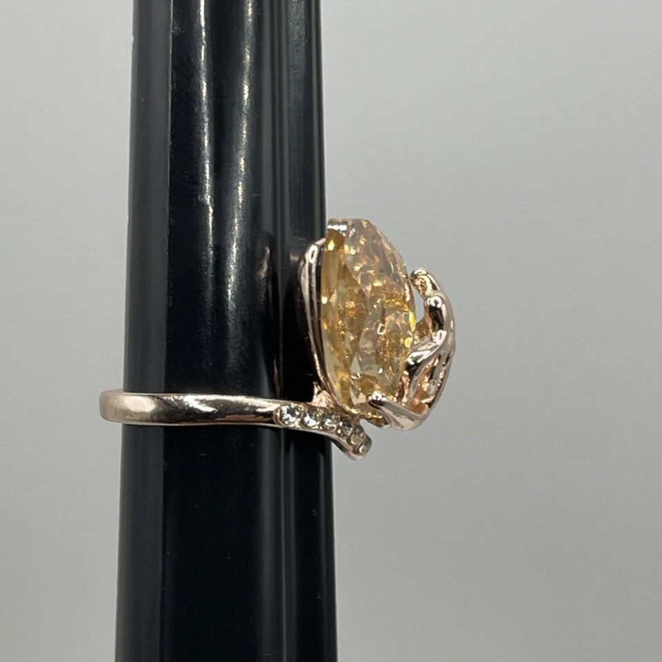Rose Gold Filled Citrine Water Tear Drop Pear Shape Rhinestone Ring Size 7  - Image 4 of 4