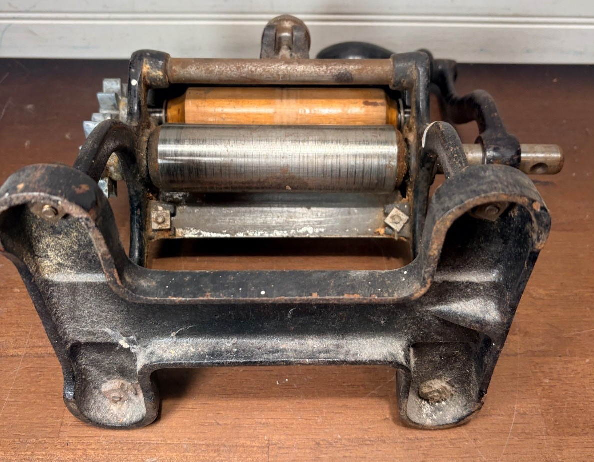 Vtg  Berarducci Bros Cast Iron Hand Crank Pasta Noodle Maker & accessories