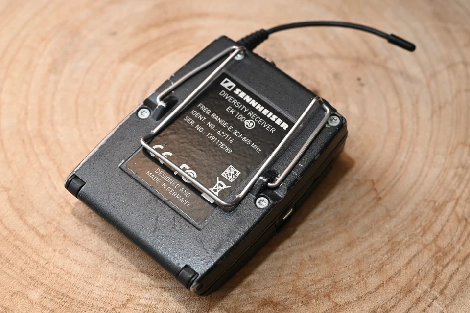 Sennheiser EK100 (EW100) G3 Receiver E-BAND 823-865 MHz - image 3 of 4