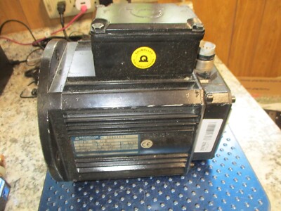 BAUMULLER SERVO MOTOR TYP: DSG 71-B