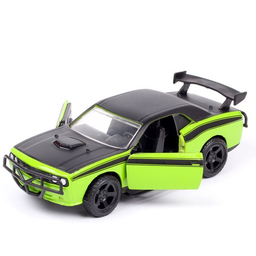 1:32 Scale Jada DODGE Challenger SRT8 Muscle Diecast Car Model Toy Fast Furious - Picture 13 of 14