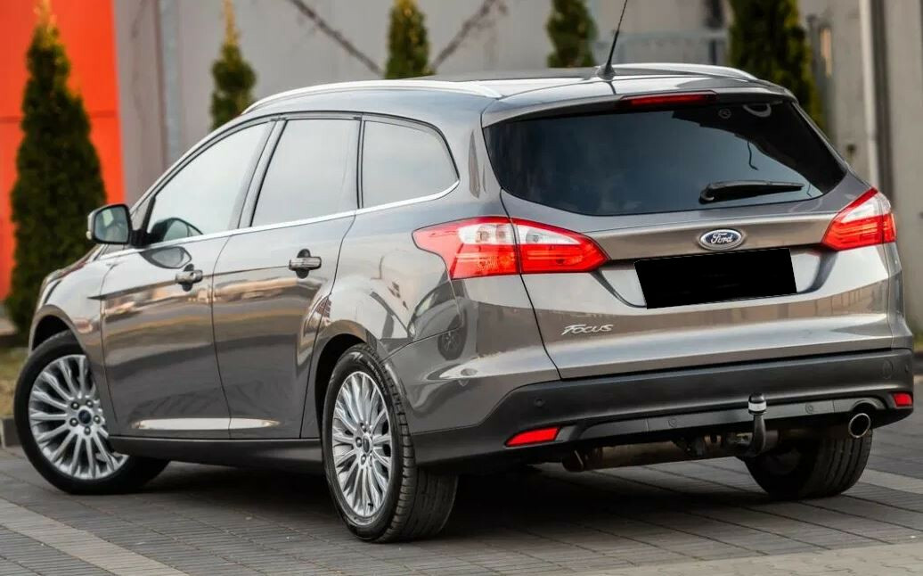 FORD FOCUS MK3 Estate or ST Estate 5doors 20112018 4pc Wind