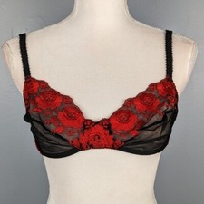 Vintage Victoria's secret gold label bra
