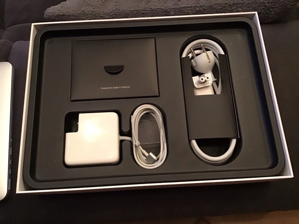 APPLE - MacBook Pro - 2015 - Retina - 2.7GHz i5 - 8GB - 1000GB SSD - Bild 4 von 4