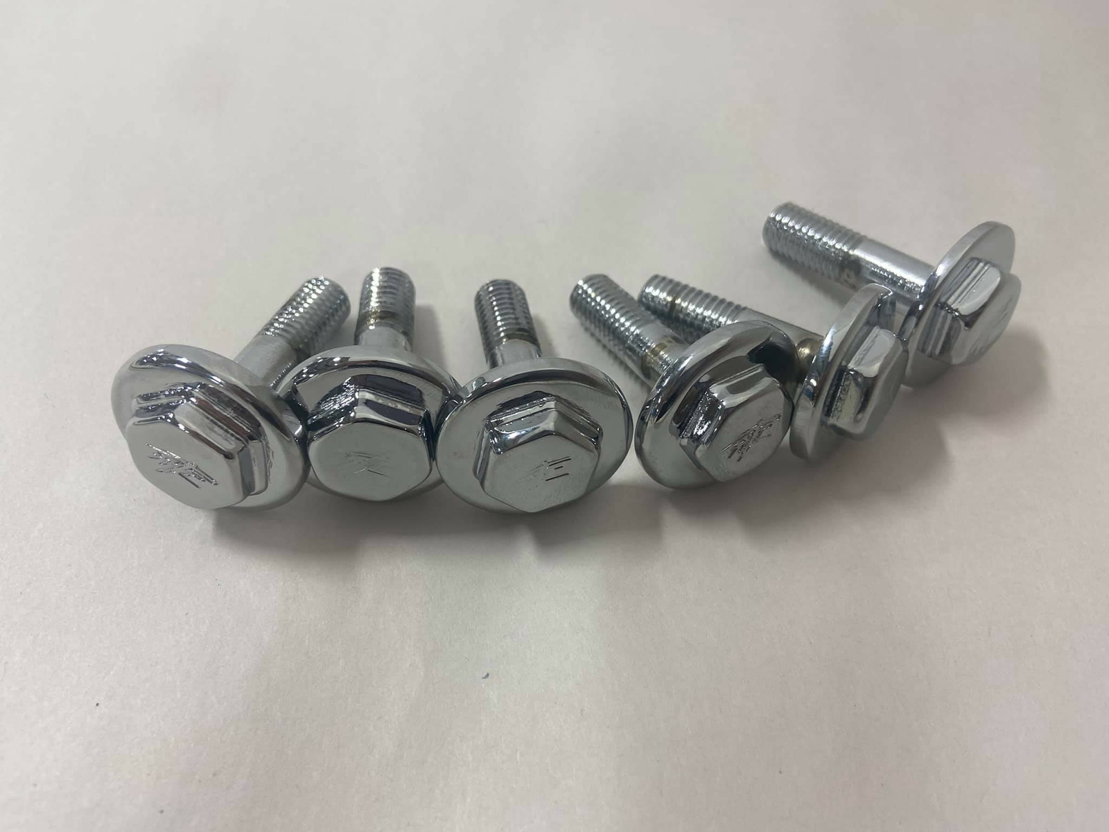 HAYABUSA CHROME ENGRAVED FOOT PEG BRACKET BOLTS (6) 19992007 SUZUKI