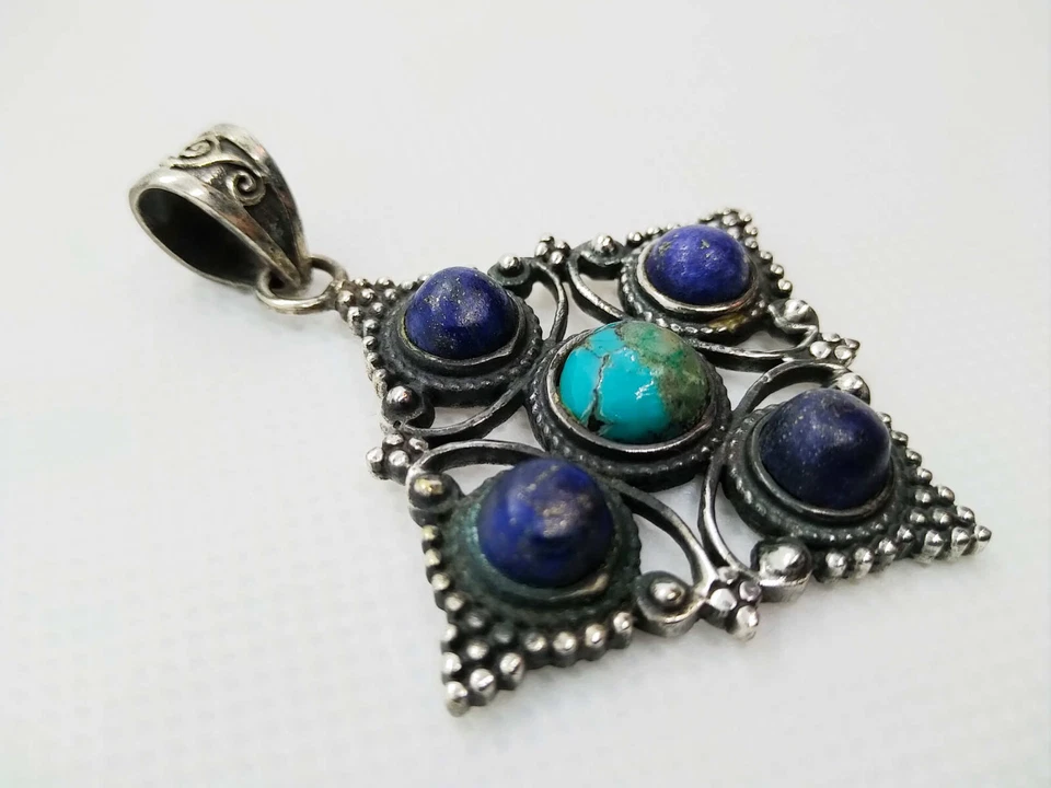 pendaglio nepalese , tibetano con turchese e lapislazzulo - Immagine 3 di 4