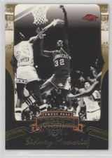 2006-07 Press Pass Legends Gold /99 Sidney Moncrief #G19 HOF a3q