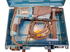 Makita HR2630 110v SDS + 3 Mode Rotary Hammer Drill Heavy Duty - Includes Case