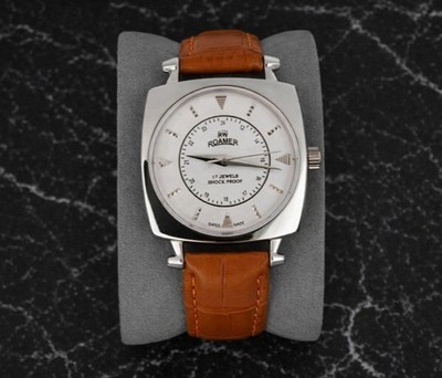  RARE NEW Old Stock Vintage Roamer ST96 Swiss Mechanical Men's Watch