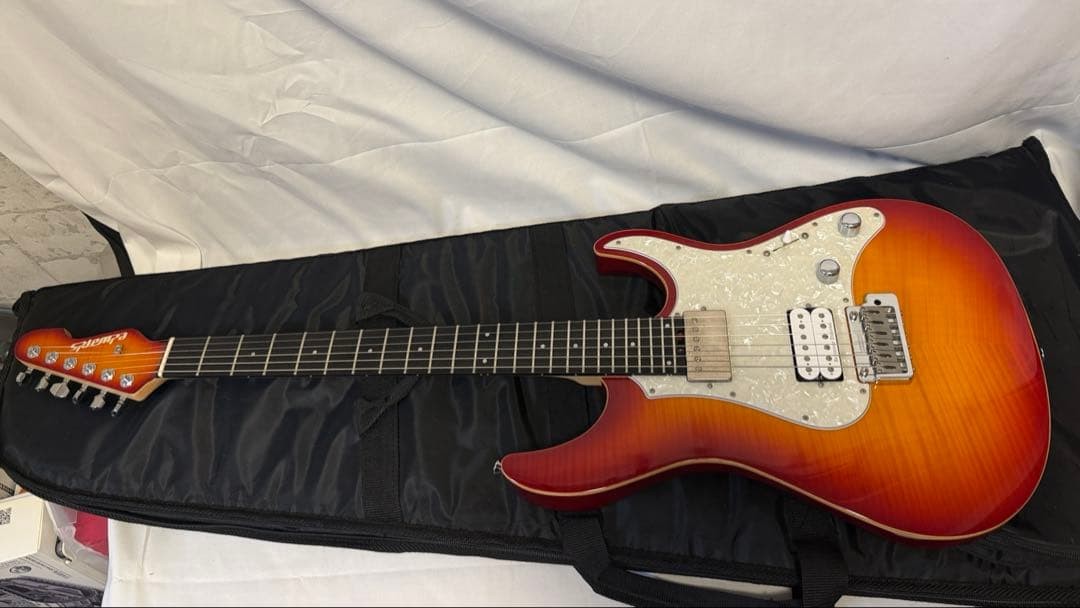 Edwards E-SN-125 Cherry Sunburst Electric Guitar W/Gig Bag