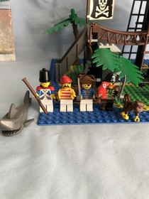 LEGO set 6270 Forbidden Island VINTAGE PIRATE 100% complete w/ instructions