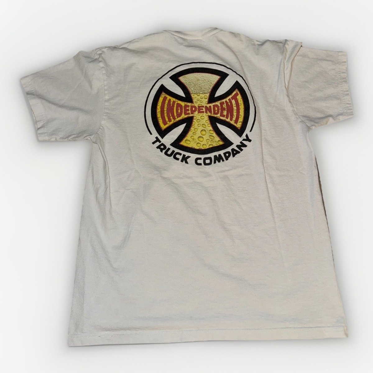 Vintage Independent Trucks Skateboarding T-Shirt 90s Y2K