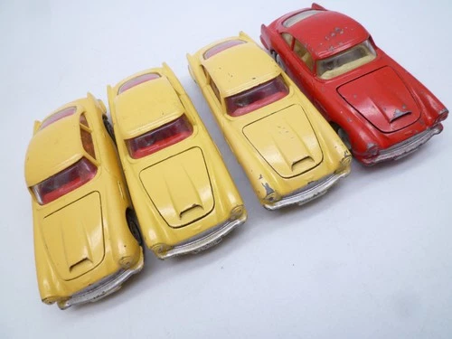 VINTAGE CORGI TOYS 218 ASTON MARTIN DB4 LOT  x4 ISSUED 1960