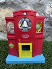 Fisher-Price Little People Friendly School playset 2014 working sounds w/figure