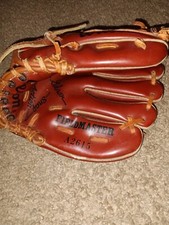 WILSON- YOUTH BASEBALL GLOVE-RH THROWER-KIRK GIBSON - AUTOGRAPH MODEL