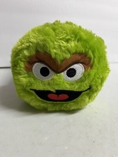 Sesame Street 50 Years & Counting Plush Oscar The Grouch In Trash Can PRE-OWNED