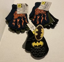 Lot of boys mittens gloves NWT batman bones