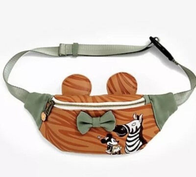 loungefly fanny pack
