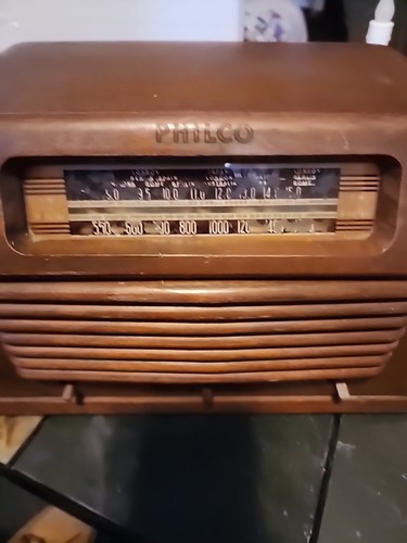 RARA - Radio d'epoca 1942 Philco L89899 7 valvole - COSÌ COM'È ricambi/restauro legno - Foto 3 di 10