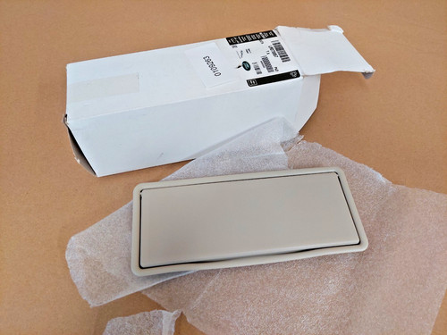 Land Rover Range Rover Evoque L538 Vanity Sunvisor Mirror LR075957 12-18 Genuine