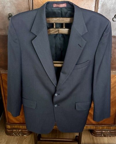 Nordstrom Men’s Blazer 44R 100% Wool Navy Blue USA Made Two Button Suit Coat 