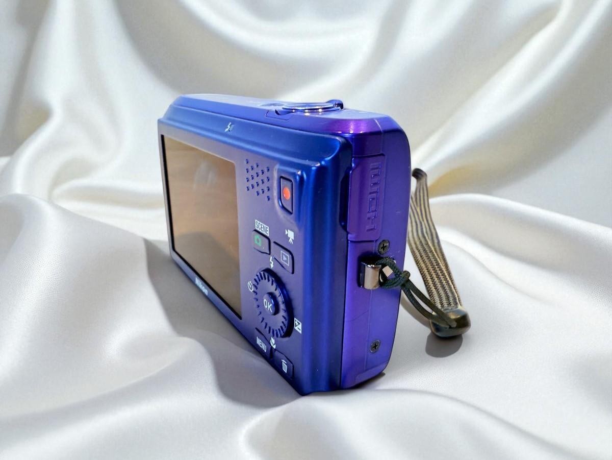 N Mint] Nikon Coolpix S6300 Stylish Blue Digital Camera w/Battery