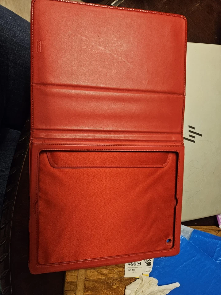 Rare Red Coach iPad 2 tablet case patent leather C Julia EUC - Image 2 of 4