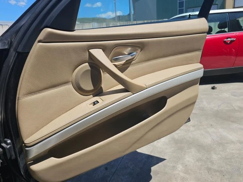 Guarnecido Puerta Delantera Derecha para BMW SERIE 3 BERLINA (E90) 320d 134632
