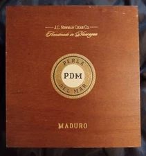JC Newman Perla Del Mar Maduro Toro Empty Wooden Cigar Box 7⅝x7⅛x3½. Nicaragua.