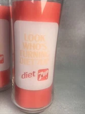 Diet 7 Up “LOOK WHO’S TURNING DIET 7UP” Soda Pop Drinking Glasses Lot Of 4 NOS