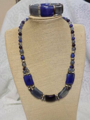 NECKLACE & BRACELET SET~BLUES/GREYS~18'' NECKLACE/STRETCH BRACELET