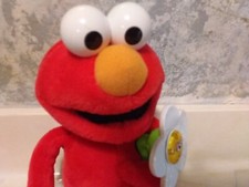 Sesame Street Elmo Loves You Talking Light Up Flower Fisher Price 2003 Works 