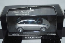 Minichamps Lancia Nea 2001 in silver 1:43 ref 400 125100