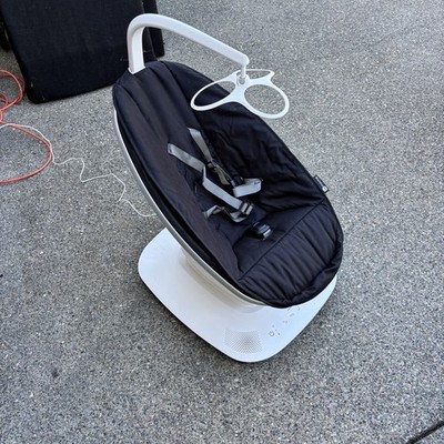 4moms MamaRoo 4 Infant Seat - Black - In box