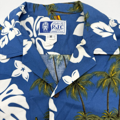 RJC Men's Hawaiian Aloha Blue Floral Outrigger Palm Tree M Short Sleeve Button