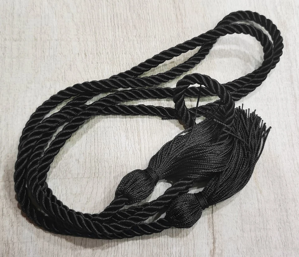 Cordones de honor de graduación hechos a mano, 2 piezas 68 pulgadas, negros y plateados Foto 2 de 4