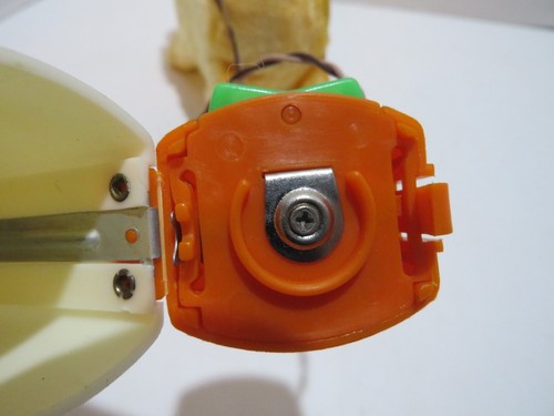 VTG PEPPY PUPPY WIRED REMOTE CONTROL BATTERY OPERATED MOVING TOY - Picture 8 of 12