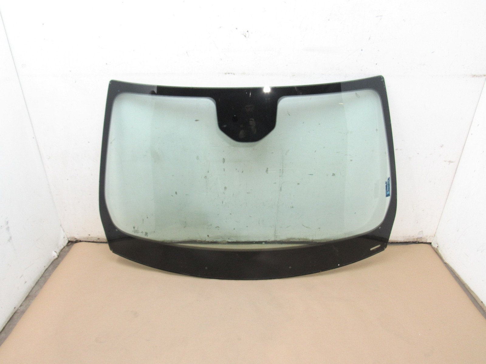 Maserati Levante 2017 Front Windshield Window Glass 16-24 *:Y
