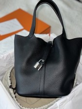 Hermès Black Small Bucket Bag Top Handle Pad...